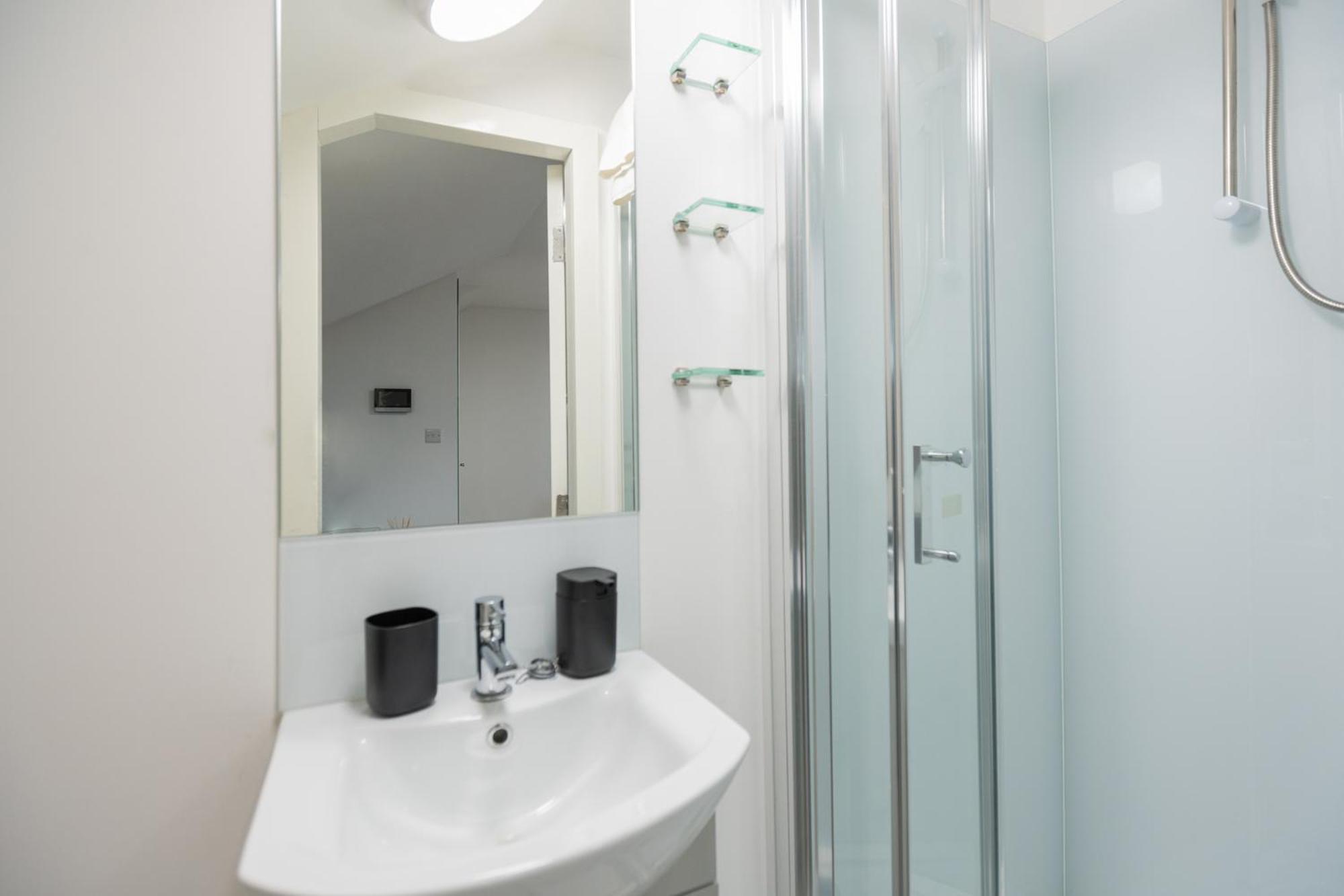 Spacious And Modern Studio In London G Zewnętrze zdjęcie