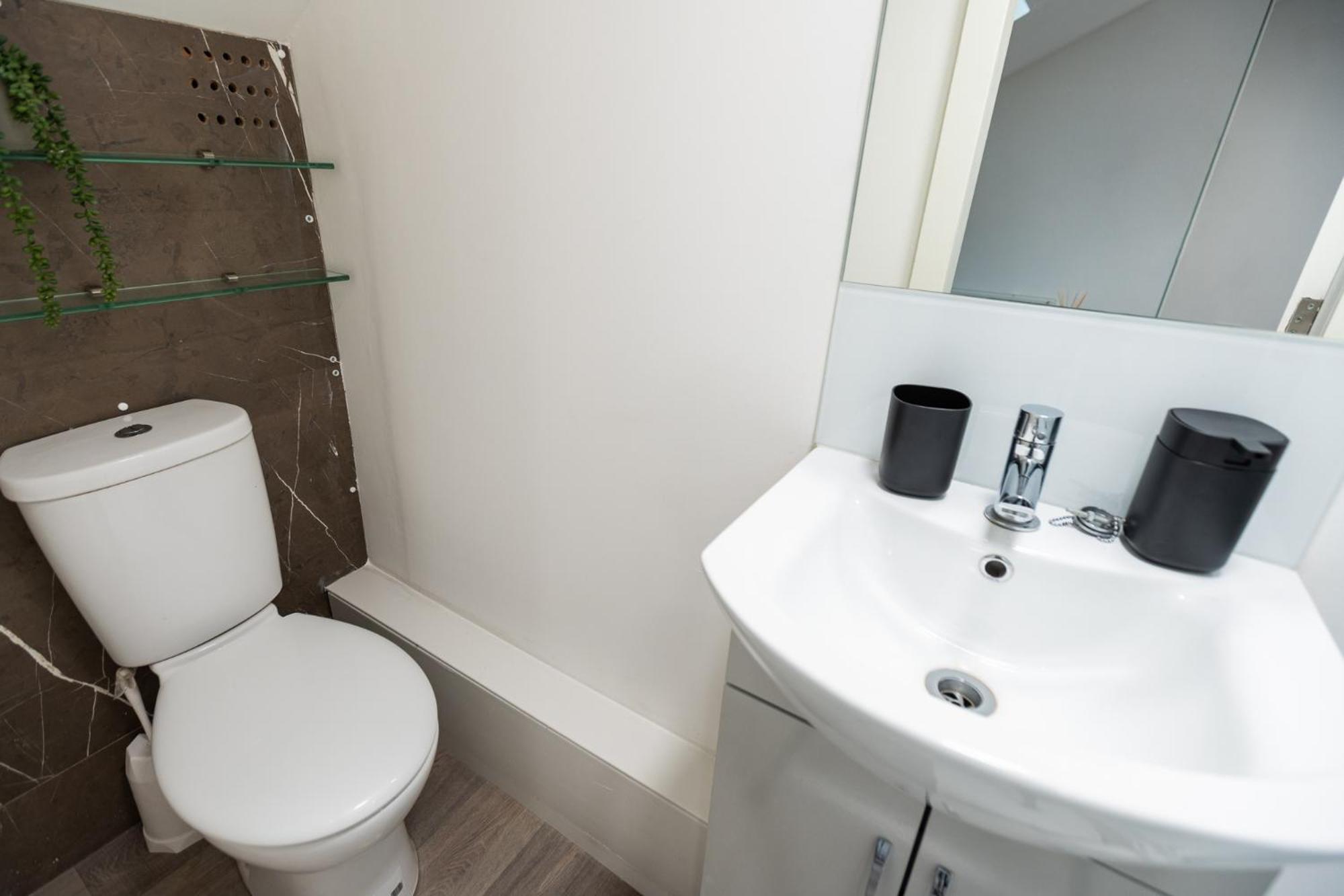 Spacious And Modern Studio In London G Zewnętrze zdjęcie